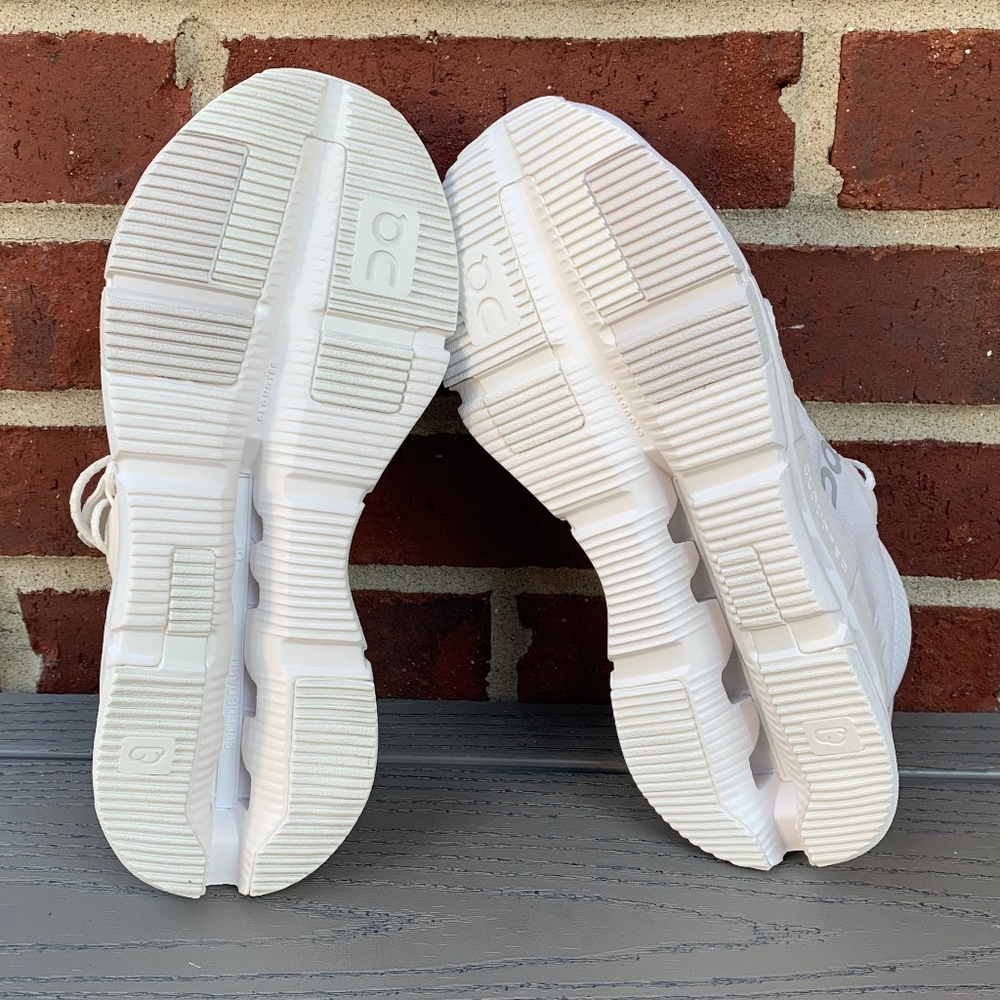 On Running Cloudnova Sneakers - Picture 9 of 14